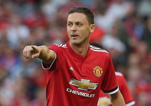 天平逐渐向 天平逐渐向